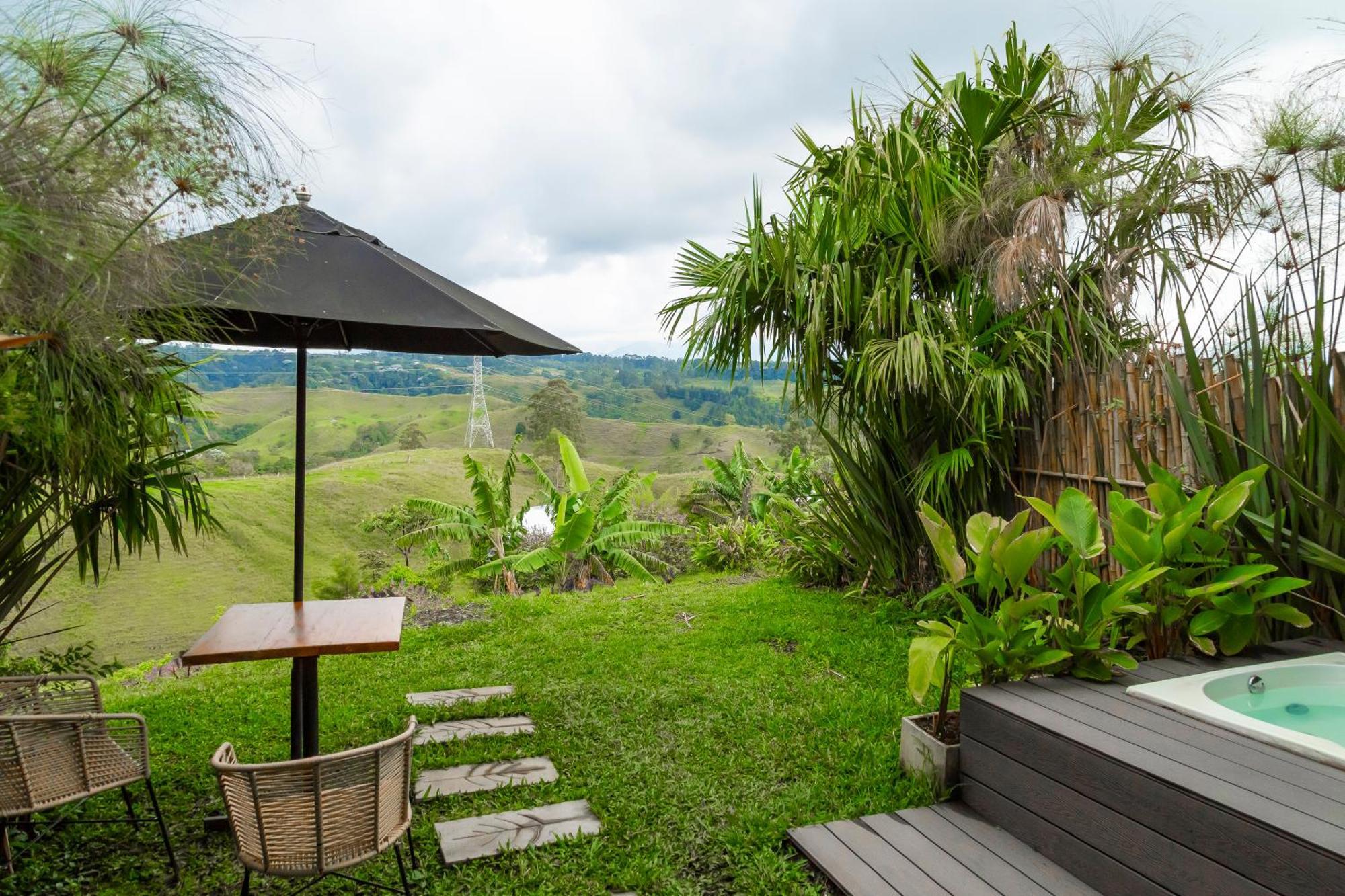 Ecohotel Monte Tierra Habitaciones Y Glamping 菲兰迪亚 外观 照片