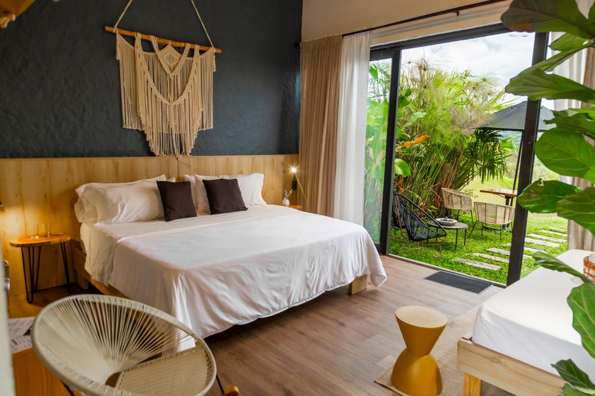 Ecohotel Monte Tierra Habitaciones Y Glamping 菲兰迪亚 外观 照片
