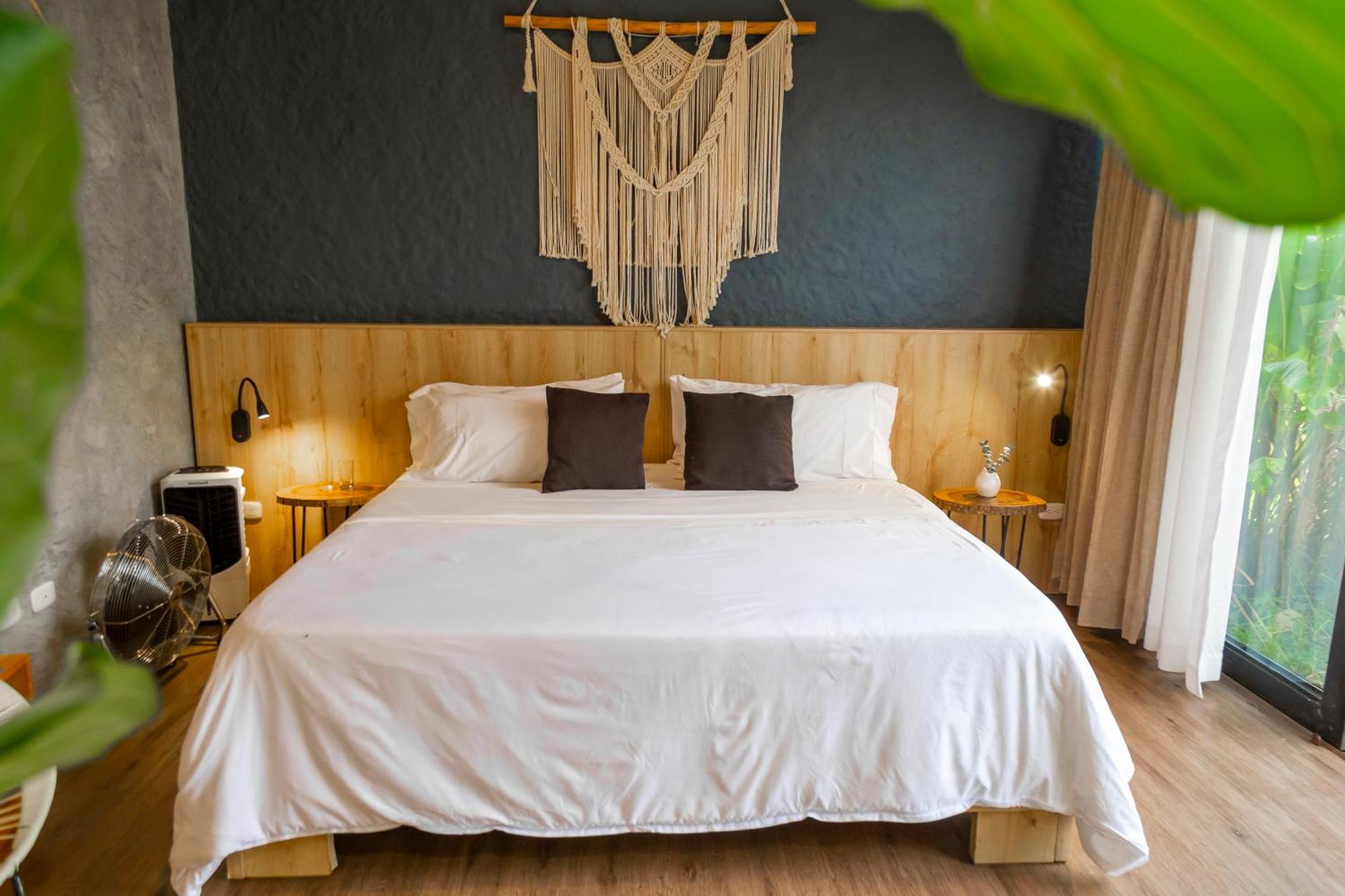 Ecohotel Monte Tierra Habitaciones Y Glamping 菲兰迪亚 外观 照片